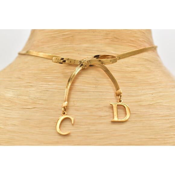 Christian Dior Vintage Bow Choker Necklace Logo CD Charm Gold Chain Signed BinBD - Picture 2 of 12